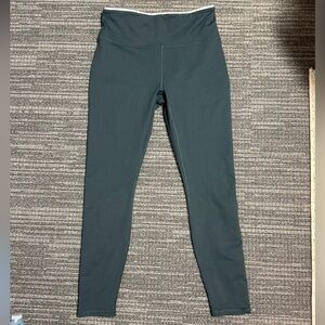 Women’s Fabletics Green Leggings